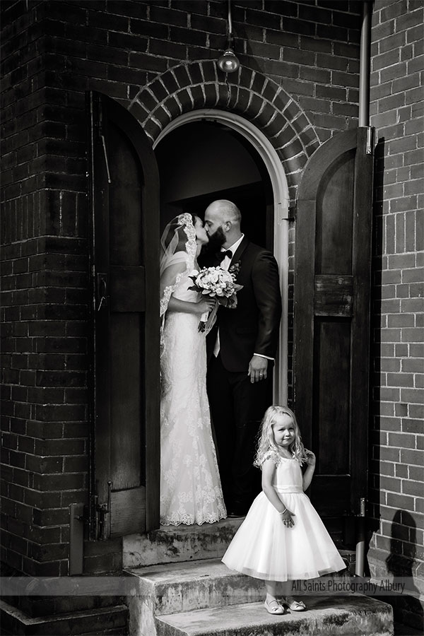 Sarah and Dennis's wedding at the Rock  | Wagga Wagga Wedding Photographers  | v050.jpg