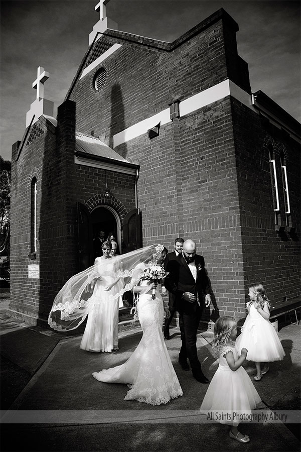 Sarah and Dennis's wedding at the Rock  | Wagga Wagga Wedding Photographers  | v051.jpg