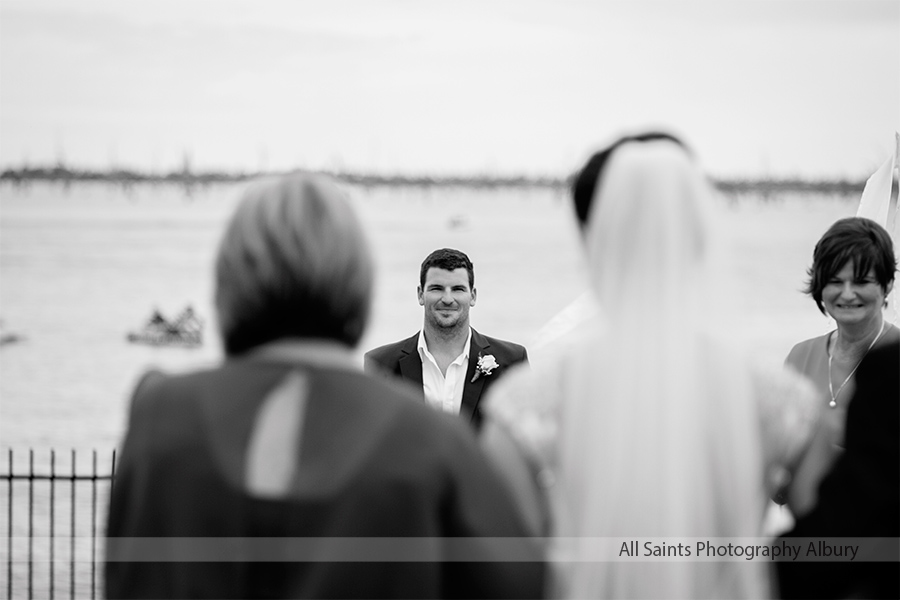 Lauren and Jason's wedding at Yarrawonga | Yarrawonga / Mulwala Wedding Photographers | ls016.jpg