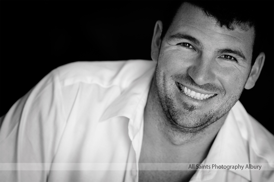 Lauren and Jason's wedding at Yarrawonga | Yarrawonga / Mulwala Wedding Photographers | ls002.jpg