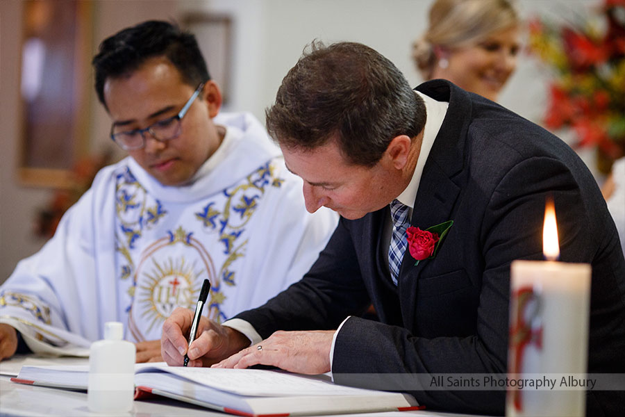 Kristy & Terry's Wodonga Golf Club Wedding | Albury Wedding Photographers | c024.jpg