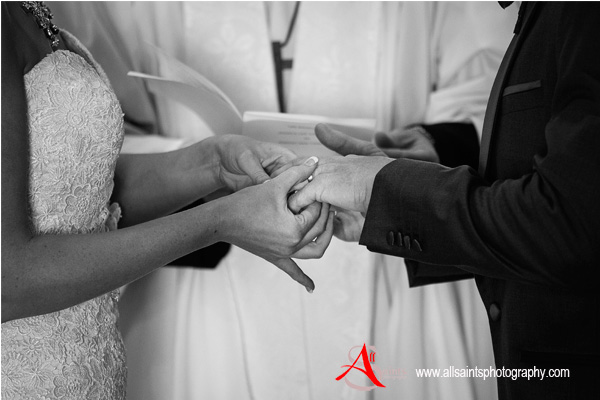 Jess and Rob's Albury Wedding | Albury Wedding Photographers  | sg030.jpg