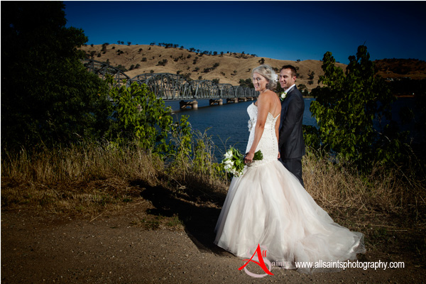 Jess and Rob's Albury Wedding | Albury Wedding Photographers  | sg038.jpg