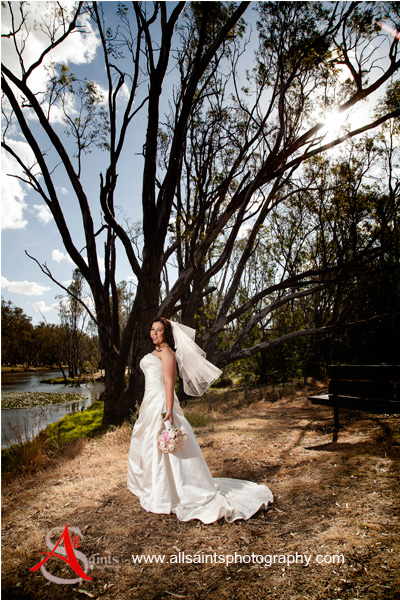 Sandi & Ryan’s Wedding at Yarrawonga Golf Club | Yarrawonga / Mulwala Wedding Photographers | x038.jpg