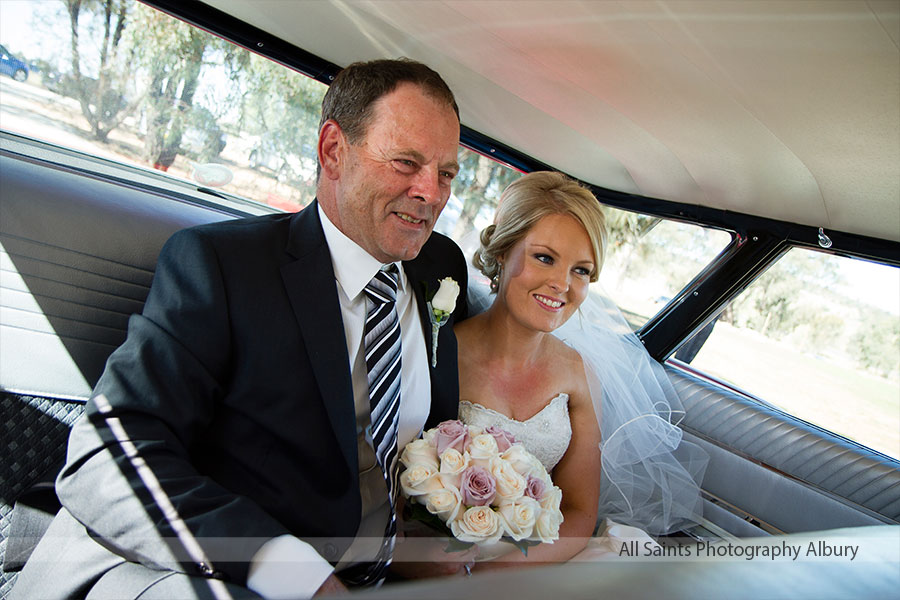 Sarah and Simon's wedding at the  Wagga City Golf Club | Wagga Wagga Wedding Photographers | b006.jpg