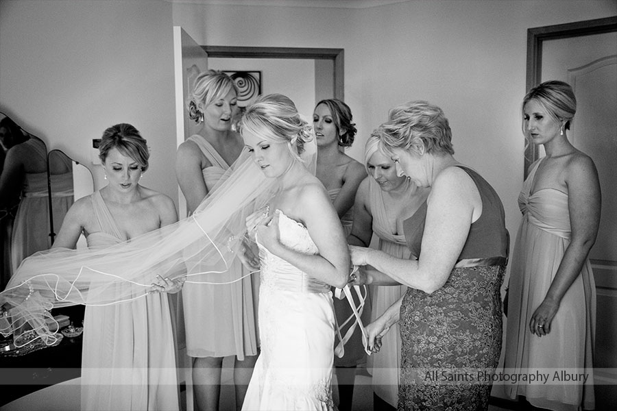Sarah and Simon's wedding at the  Wagga City Golf Club | Wagga Wagga Wedding Photographers | b002.jpg