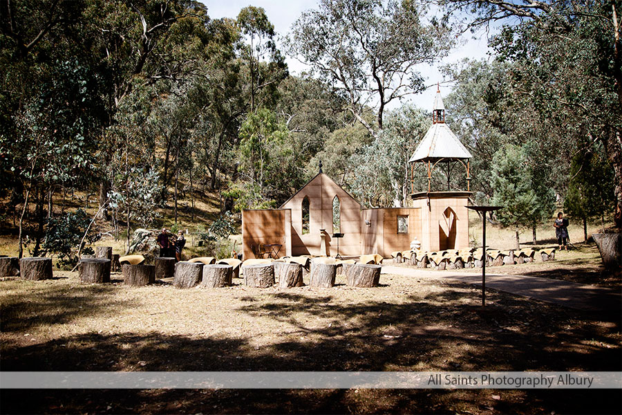 Jacqueline & Jarratt's Peregrines Table Top Mountain Wedding | Albury Wedding Photographers | Peregrines-Table-Top-mountain-weddings-zawora0015.JPG