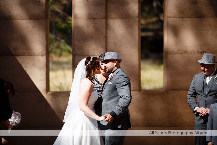 Jacqueline & Jarratt's Peregrines Table Top Mountain Wedding | Albury Wedding Photographers | Peregrines-Table-Top-mountain-weddings-zawora0020.JPG