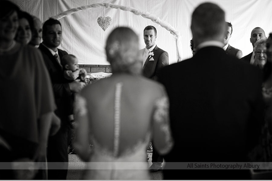 Emma & Jarryd’s Wedding at Yarrawonga Yacht Club | Yarrawonga / Mulwala Wedding Photographers | Yarrawonga-Yacht-Club-weddings-Emma-Jarryd-0013.JPG