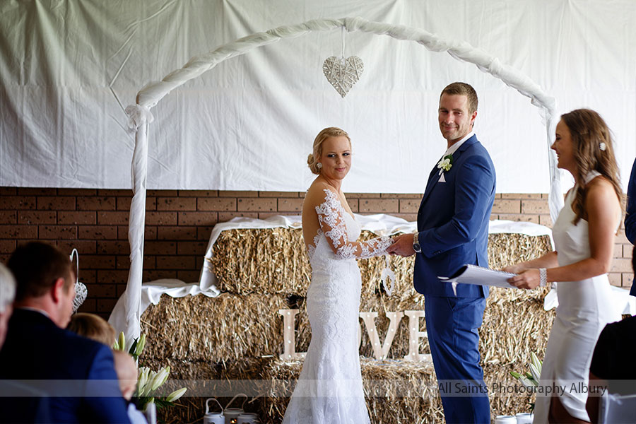 Emma & Jarryd’s Wedding at Yarrawonga Yacht Club | Yarrawonga / Mulwala Wedding Photographers | Yarrawonga-Yacht-Club-weddings-Emma-Jarryd-0014.JPG