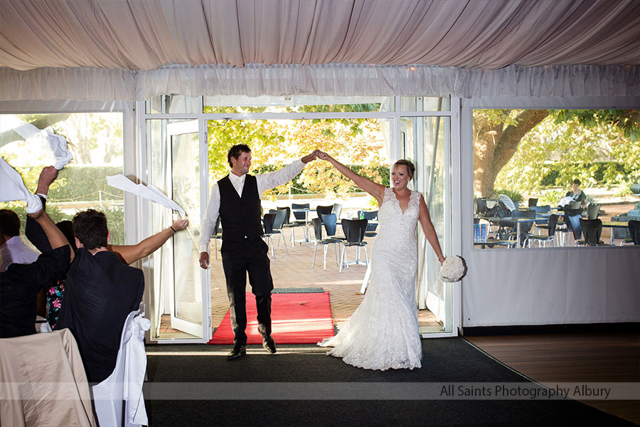 Cherie & Nicholas Gypsy Gardens Wedding | Albury Wedding Photographers  | Gypsy-Gardens-Albury-Wodonga-weddings-mcpherson-0020.JPG