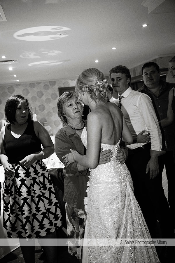 Courtney and Josh's  Wedding at The Boat Shed Lake Hume | Albury Wedding Photographers  | Lake-Hume-Resort-Albury-weddings-Courtney-Josh-0044.JPG