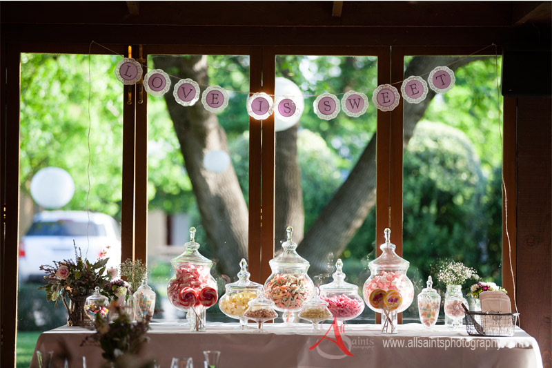 Danielle and John's wedding at Brown Brothers Winery, Milawa  | Milawa Wedding Photographers | Brown-Brothers-Winery-Milawa-weddings-Everitt-0017.JPG