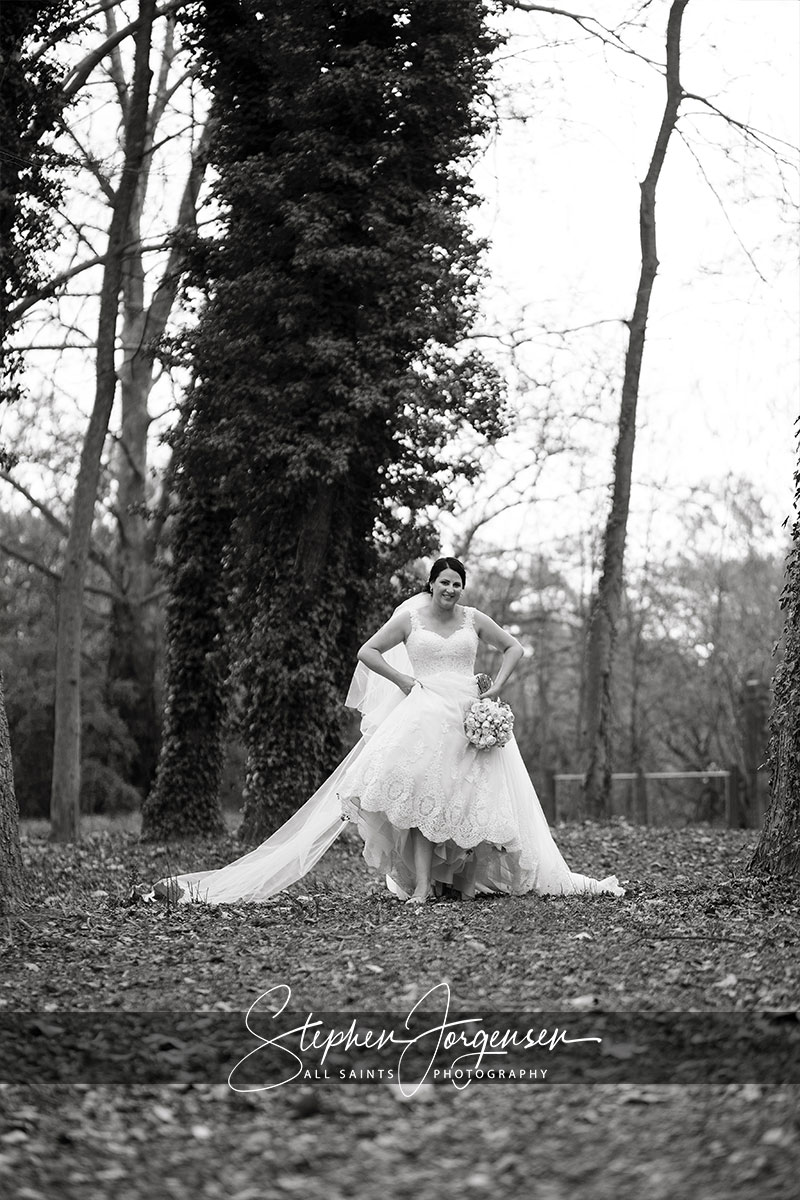 Amanda and Daniel's Hovell Tree Inn Albury wedding | Albury Wedding Photographers  | Hovell-tree-inn-albury-wedding-Amanda-daniel-0038.jpg