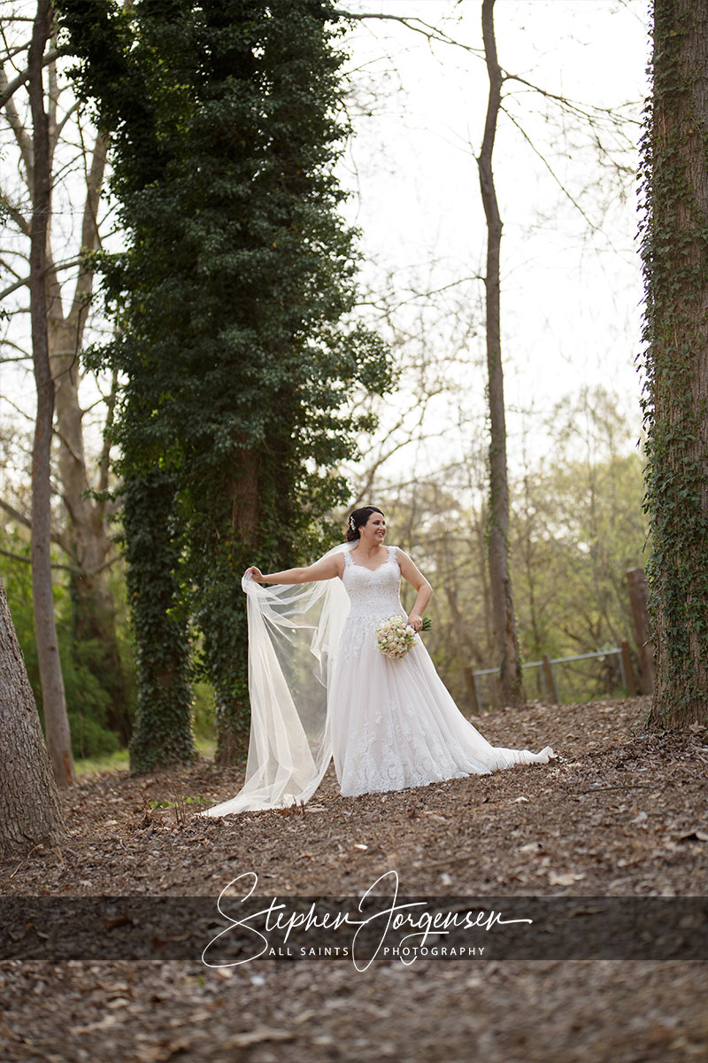 Amanda and Daniel's Hovell Tree Inn Albury wedding | Albury Wedding Photographers  | Hovell-tree-inn-albury-wedding-Amanda-daniel-0037.jpg