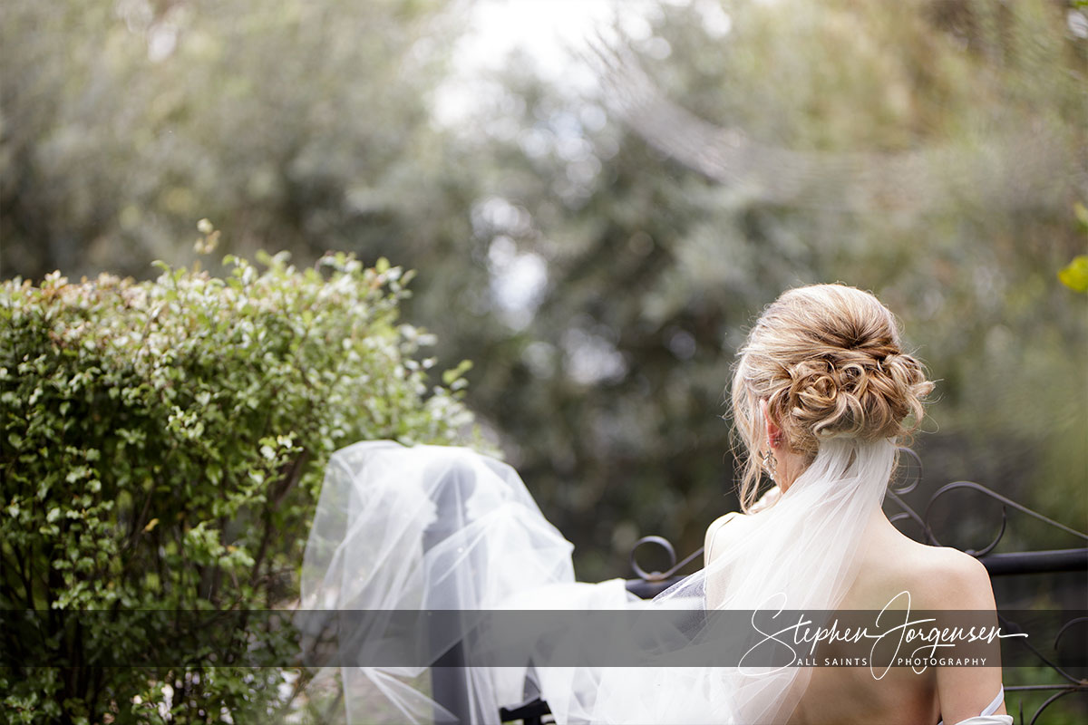 Lauren & Daniel's wedding at  Brown Brothers Winery Milawa  | Milawa Wedding Photographers | brown-brothers-milawa-weddings-Lauren-Daniel-0007.jpg