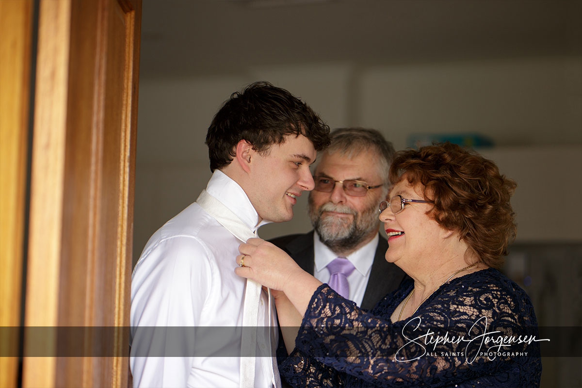 Lauren & Daniel's wedding at  Brown Brothers Winery Milawa  | Milawa Wedding Photographers | brown-brothers-milawa-weddings-Lauren-Daniel-0005.jpg