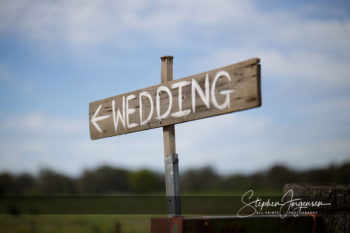 Samantha & Tom's wedding at Willowbank Events Albury | Albury Wedding Photographers  | Willowbank-Events-Albury-weddings-Samantha-Tom-0018.jpg
