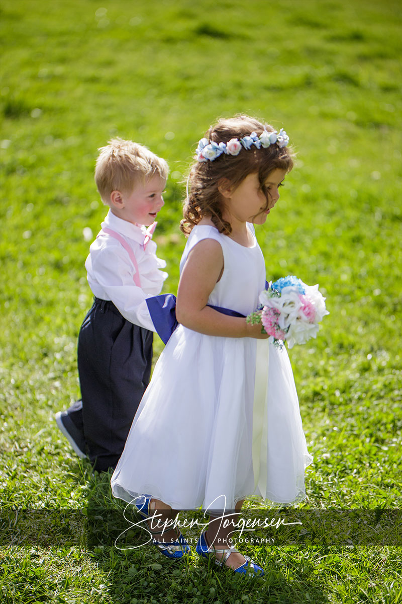 Samantha & Tom's wedding at Willowbank Events Albury | Albury Wedding Photographers  | Willowbank-Events-Albury-weddings-Samantha-Tom-0027.jpg