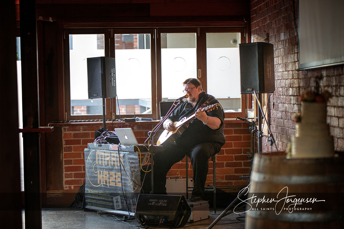 Samantha & Tom's wedding at Willowbank Events Albury | Albury Wedding Photographers  | Willowbank-Events-Albury-weddings-Samantha-Tom-0072.jpg