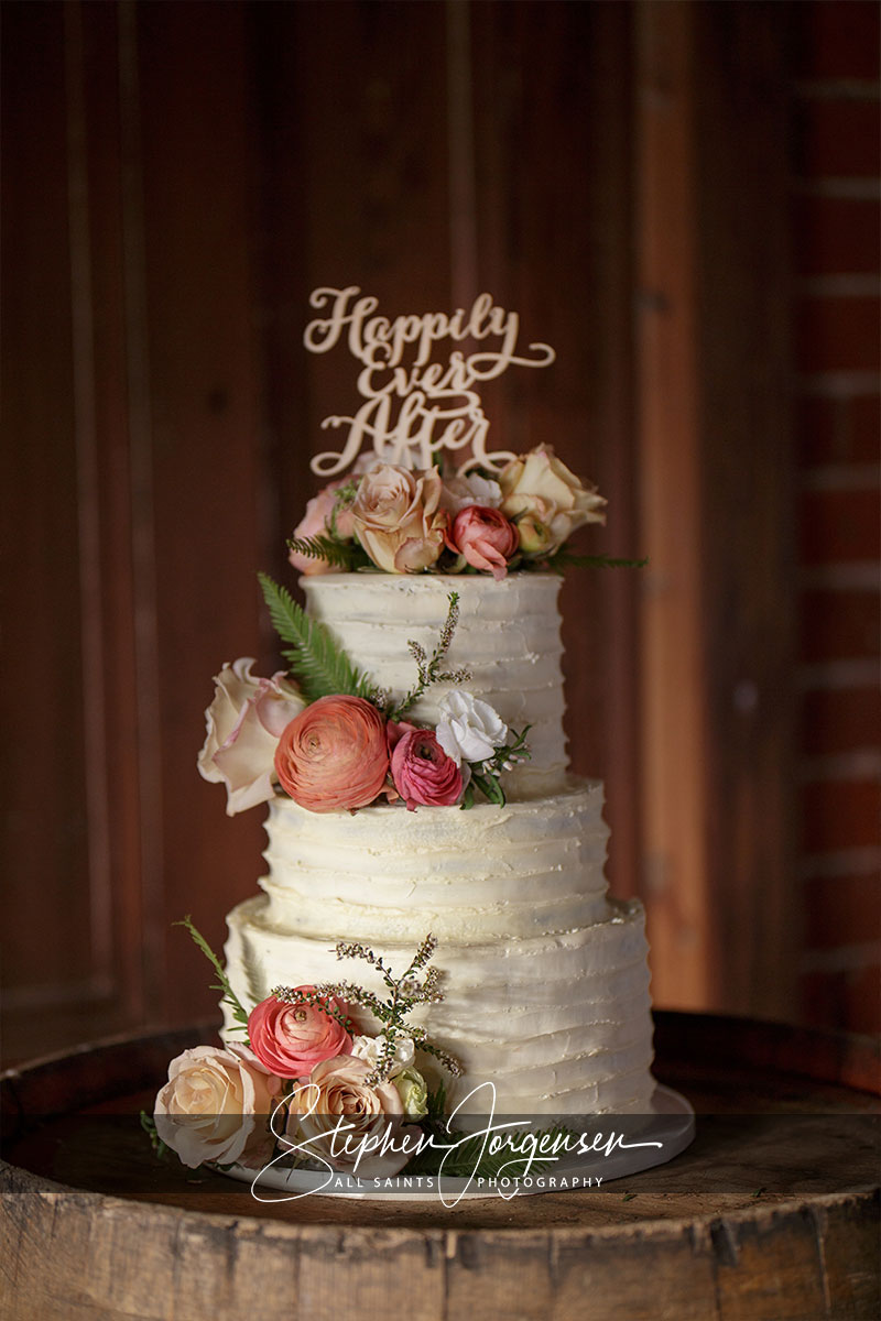 Samantha & Tom's wedding at Willowbank Events Albury | Albury Wedding Photographers  | Willowbank-Events-Albury-weddings-Samantha-Tom-0070.jpg