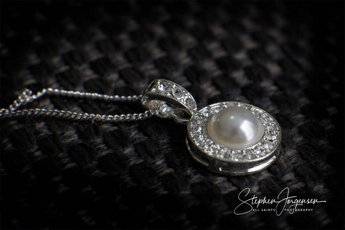 Samantha & Tom's wedding at Willowbank Events Albury | Albury Wedding Photographers  | Willowbank-Events-Albury-weddings-Samantha-Tom-0002.jpg