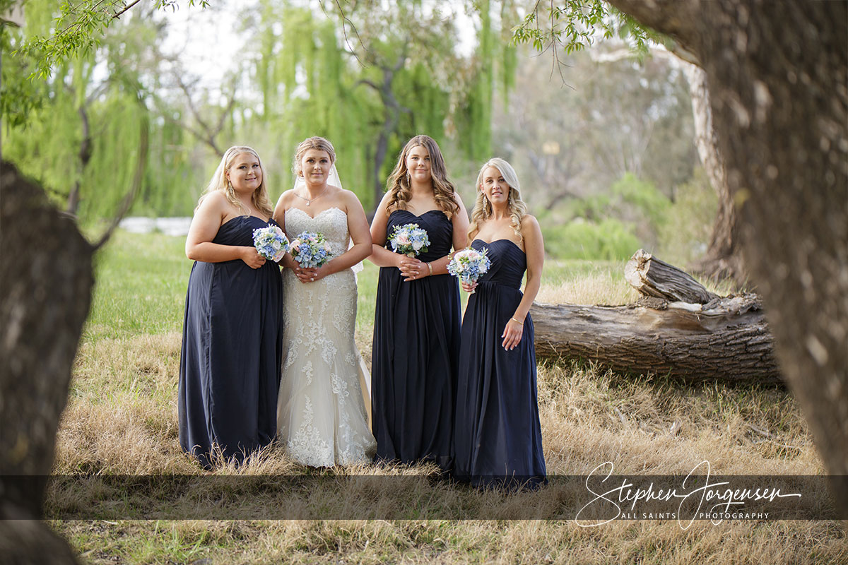 Samantha & Tom's wedding at Willowbank Events Albury | Albury Wedding Photographers  | Willowbank-Events-Albury-weddings-Samantha-Tom-0055.jpg