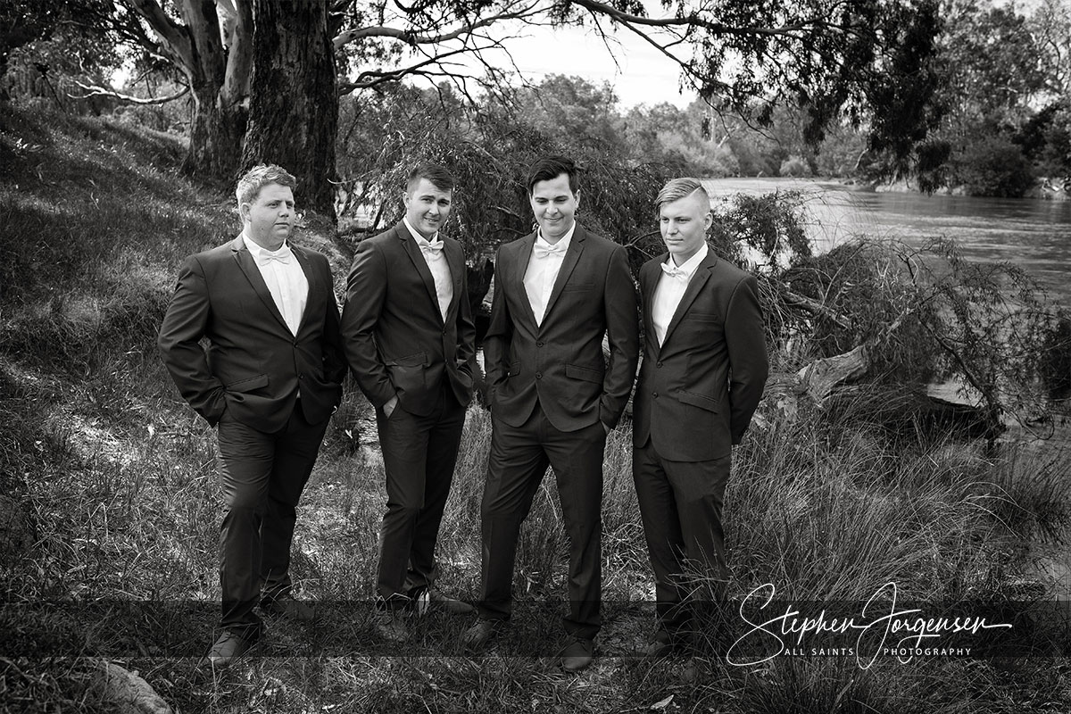 Samantha & Tom's wedding at Willowbank Events Albury | Albury Wedding Photographers  | Willowbank-Events-Albury-weddings-Samantha-Tom-0019.jpg