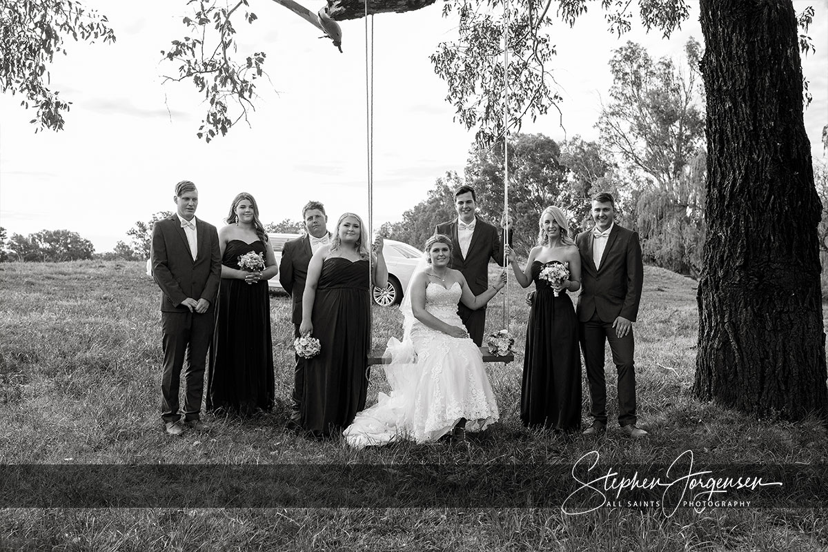 Samantha & Tom's wedding at Willowbank Events Albury | Albury Wedding Photographers  | Willowbank-Events-Albury-weddings-Samantha-Tom-0054.jpg