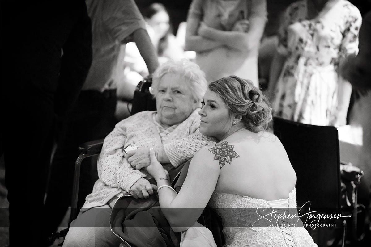 Samantha & Tom's wedding at Willowbank Events Albury | Albury Wedding Photographers  | Willowbank-Events-Albury-weddings-Samantha-Tom-0078.jpg