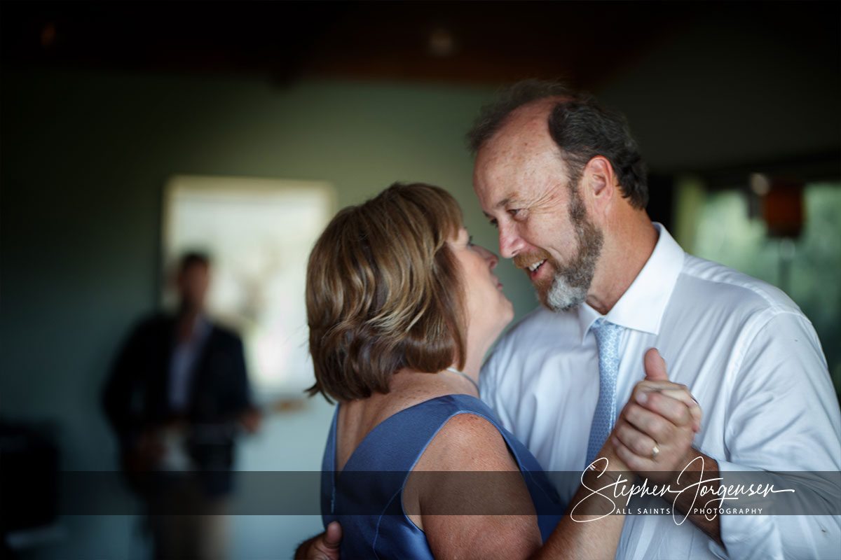 Lauren and Aaron's Wedding at The Red Stag Deer and Emu Farm Eurobin | Porepunkah / Bright Wedding Photographers | Red-Stag-Deer-and-Emu-Farm-Eurobin-weddings-Lauren-Aaron-0053.jpg