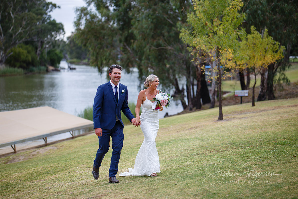 Alex and Anthony's Wedding at Deniliquin Boat Club | Deniliquin wedding Photographers | Deniliquinl-weddings-Alex-Anthony-0060.jpg