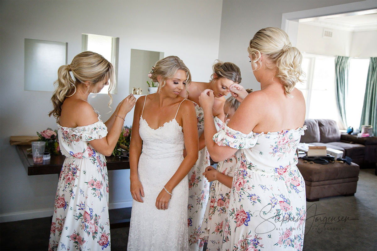Alex and Anthony's Wedding at Deniliquin Boat Club | Deniliquin wedding Photographers | Deniliquinl-weddings-Alex-Anthony-0015.jpg