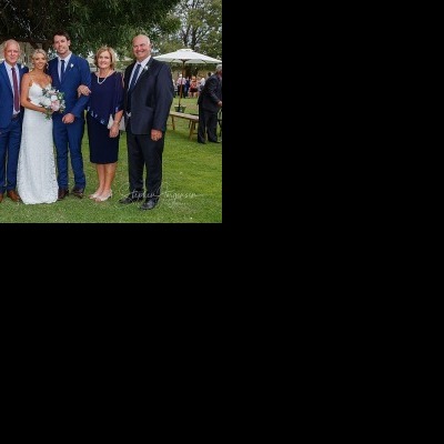 Alex and Anthony's Wedding at Deniliquin Boat Club | Deniliquin wedding Photographers | Deniliquinl-weddings-Alex-Anthony-0034.jpg