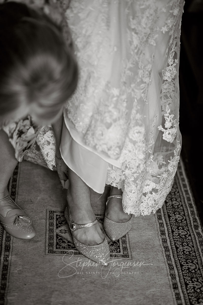 Catherine & David’s Wedding at Gapsted Estate | Gapsted Wedding Photographers | Gapsted-winnes-weddings-Catherine-David-0017.jpg