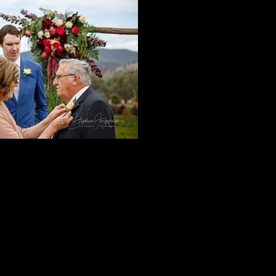 Catherine & David’s Wedding at Gapsted Estate | Gapsted Wedding Photographers | Gapsted-winnes-weddings-Catherine-David-0025.jpg