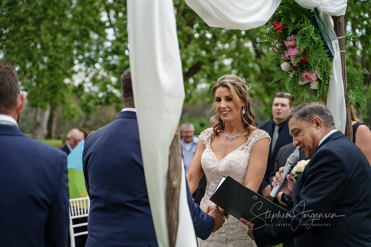 Bron and Joel's wedding at Noreuil Park Albury | Albury Wedding Photographers  | Albury-weddings-Bron-Joel-0029.jpg