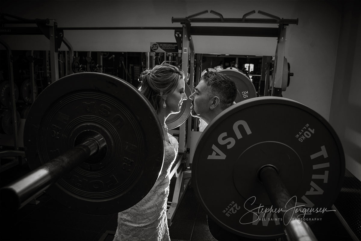 Bron and Joel's wedding at Noreuil Park Albury | Albury Wedding Photographers  | Albury-weddings-Bron-Joel-0042.jpg