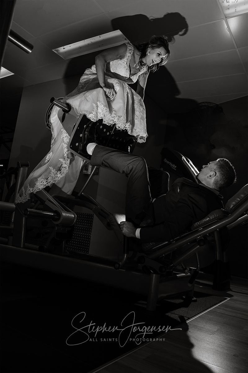 Bron and Joel's wedding at Noreuil Park Albury | Albury Wedding Photographers  | Albury-weddings-Bron-Joel-0044.jpg