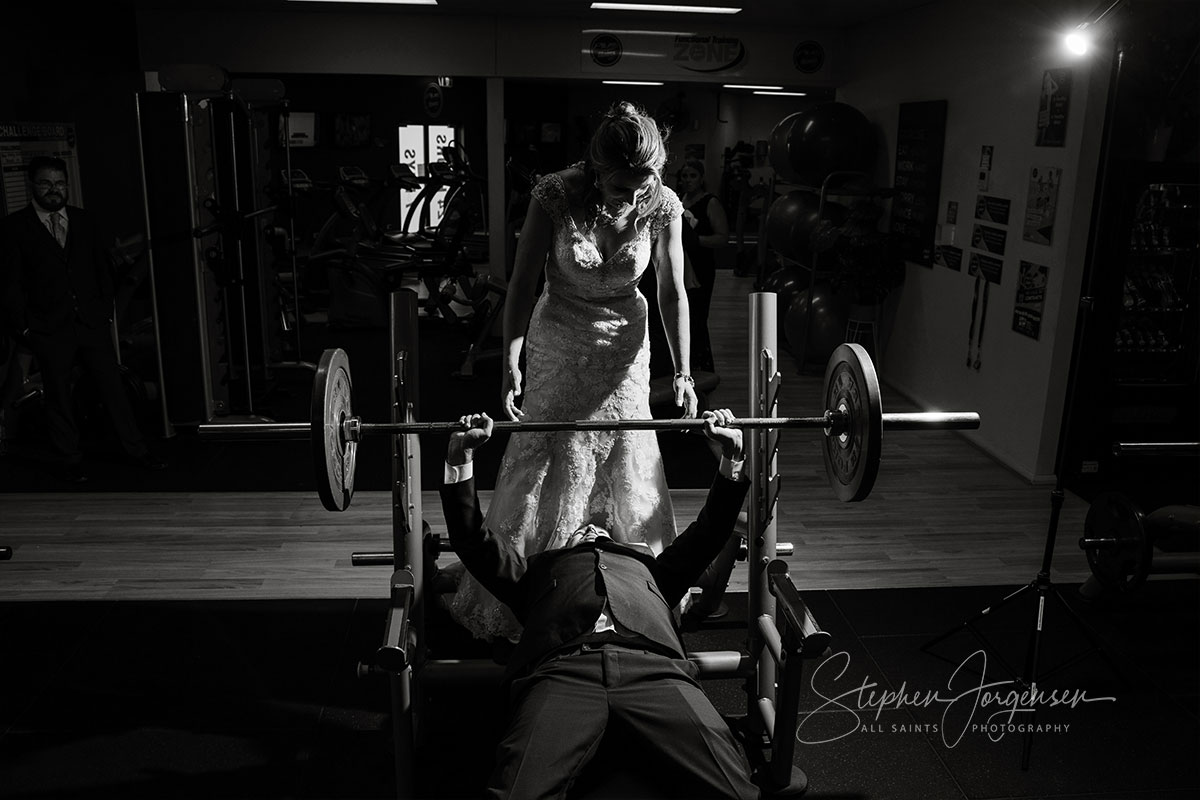 Bron and Joel's wedding at Noreuil Park Albury | Albury Wedding Photographers  | Albury-weddings-Bron-Joel-0045.jpg