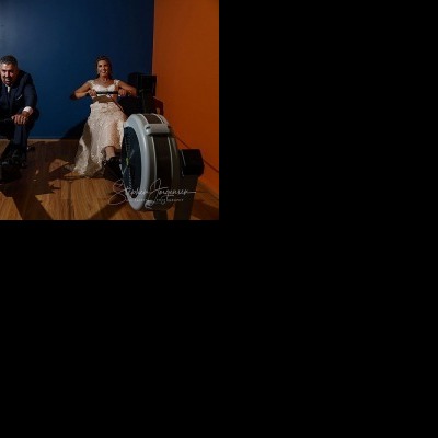 Bron and Joel's wedding at Noreuil Park Albury | Albury Wedding Photographers  | Albury-weddings-Bron-Joel-0043.jpg