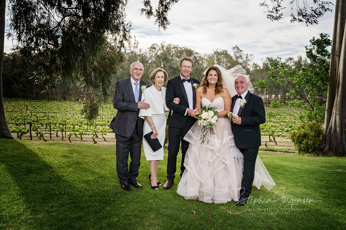 Julie & Viv's Wedding at St Leonard's Winery | Rutherglen Wedding Photographers | Rutherglen-weddings-Julie-Viv-0048.jpg