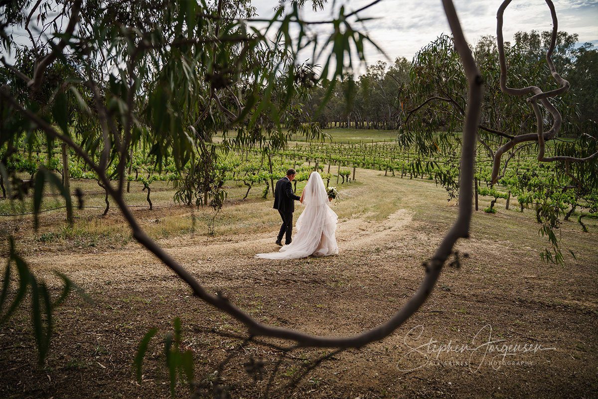 Julie & Viv's Wedding at St Leonard's Winery | Rutherglen Wedding Photographers | Rutherglen-weddings-Julie-Viv-0037.jpg