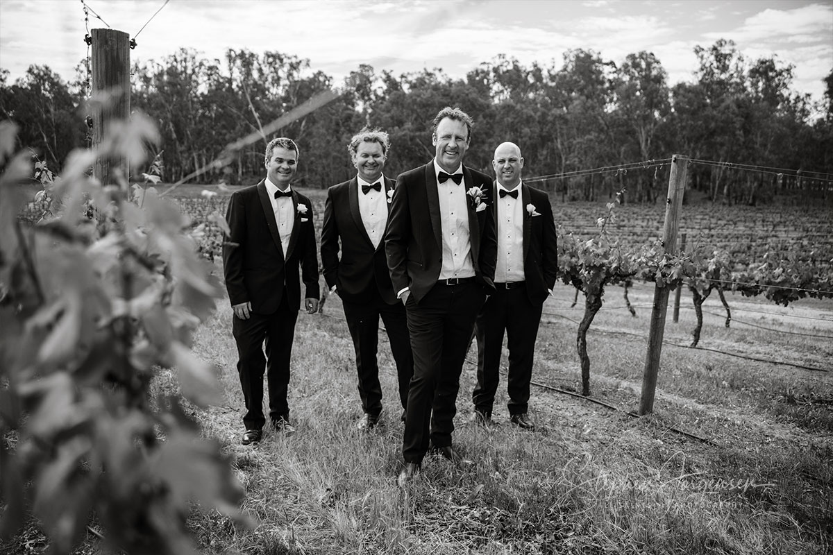 Julie & Viv's Wedding at St Leonard's Winery | Rutherglen Wedding Photographers | Rutherglen-weddings-Julie-Viv-0040.jpg