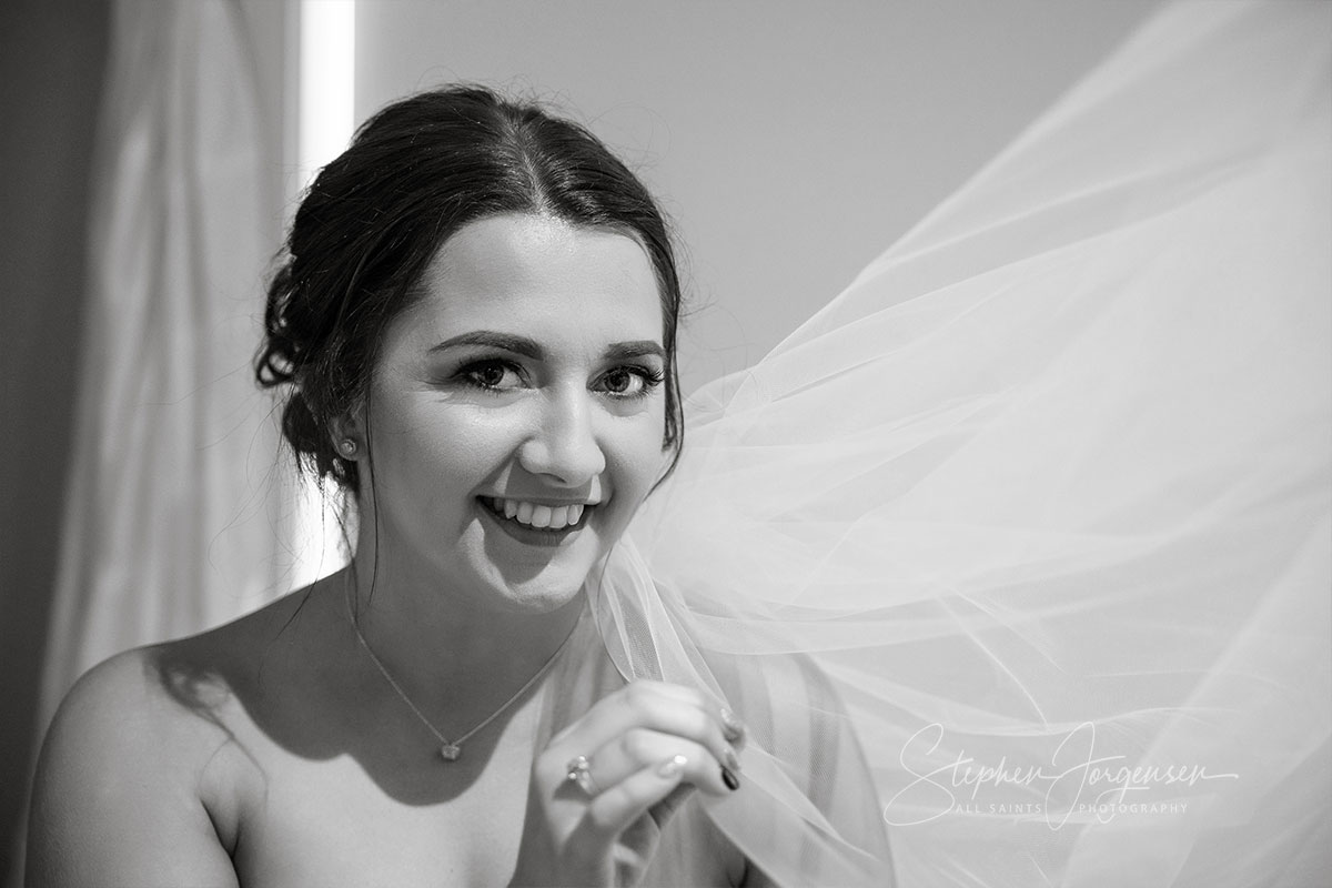 Elizabeth and Brett's wedding at Lancemore, Milawa | King Valley Wedding Photographers | Lindenwarah-milawa-weddings-Lizzie-Brett-0014.jpg