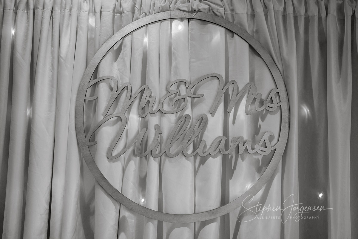 Elizabeth and Brett's wedding at Lancemore, Milawa | King Valley Wedding Photographers | Lindenwarah-milawa-weddings-Lizzie-Brett-0061.jpg