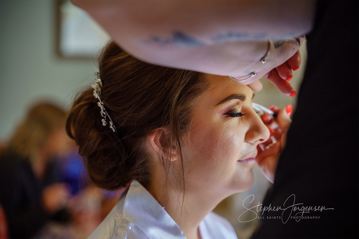 Elizabeth and Brett's wedding at Lancemore, Milawa | King Valley Wedding Photographers | Lindenwarah-milawa-weddings-Lizzie-Brett-0006.jpg