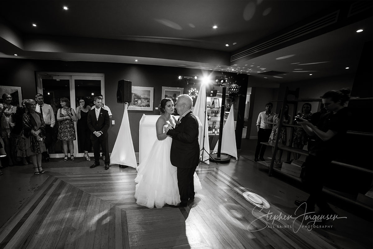 Elizabeth and Brett's wedding at Lancemore, Milawa | King Valley Wedding Photographers | Lindenwarah-milawa-weddings-Lizzie-Brett-0072.jpg