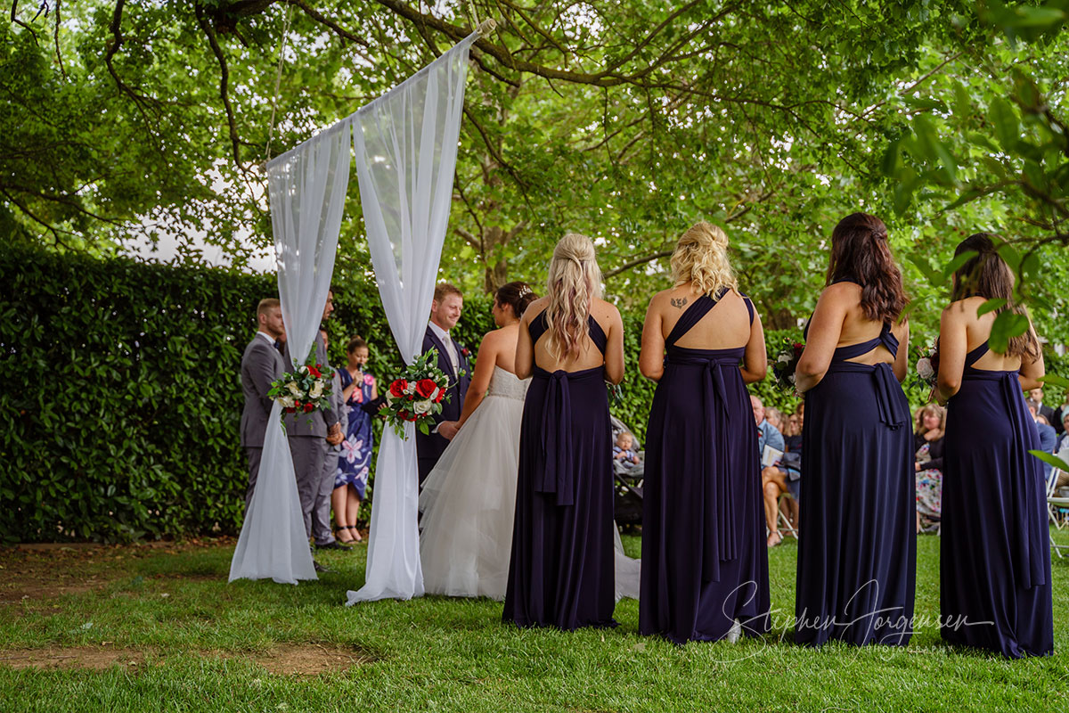 Elizabeth and Brett's wedding at Lancemore, Milawa | King Valley Wedding Photographers | Lindenwarah-milawa-weddings-Lizzie-Brett-0027.jpg