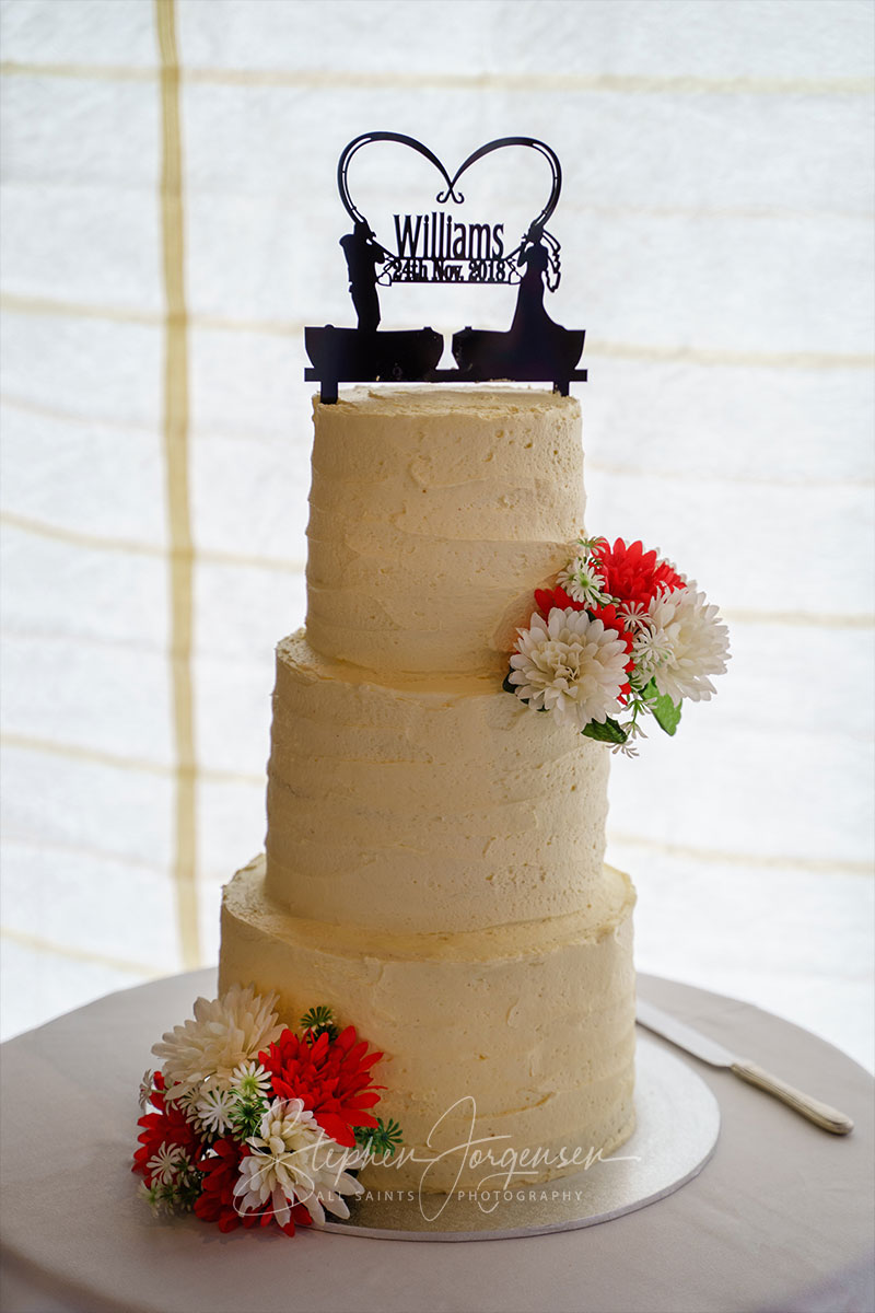 Elizabeth and Brett's wedding at Lancemore, Milawa | King Valley Wedding Photographers | Lindenwarah-milawa-weddings-Lizzie-Brett-0064.jpg